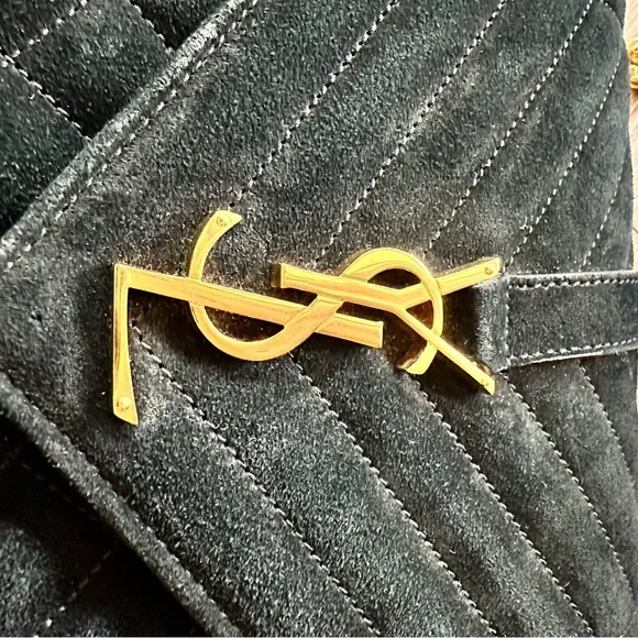 ENVELOPE MEDIUM CHAIN BAG IN MIX MATELASSÉ SUEDE - Picture 9 of 15